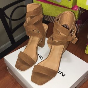 Gorgeous tan suede heels